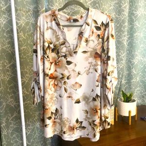 White Birch floral top 2X